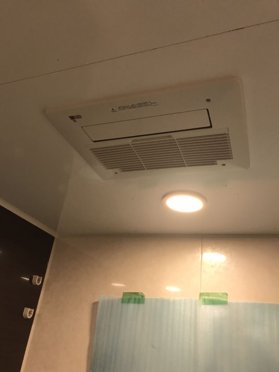 東京都M様邸　温水式浴室暖房乾燥機取替工事