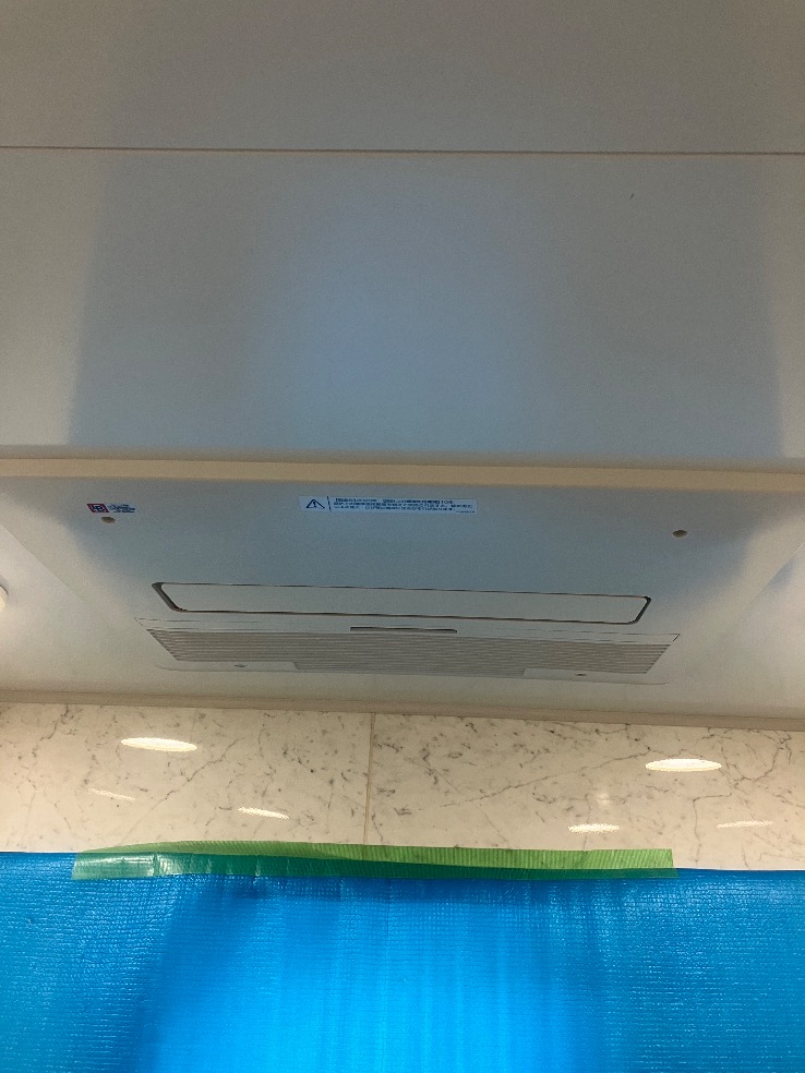 東京都港区　N様邸　連動型温水式浴室暖房乾燥機取替工事